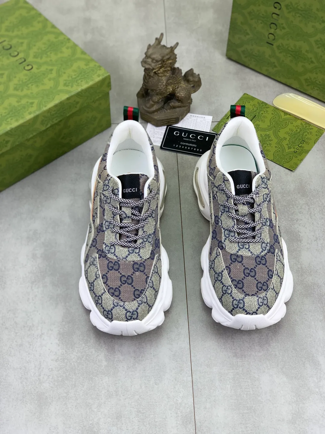 Men's men's shoes 💰P440💰 [New model] (GUCCI) official website's latest 🎁🎁casual and fashionable men's shoes 👟, hot style 💥 style is simple and elegant, exclusive for trendy men. Unique official website's latest brand double G elements Original 👑Gucci decoration, fashionable and generous, the fabric is original frosted calfskin✅Fully imported first-layer pigskin lining, the official website specifies wear-resistant, lightweight original rubber casual outsole, the classic model is taken in real life🎬38-44 4️⃣ colors available